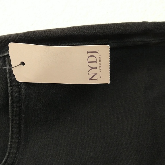 NWT NYDJ Sheri Slim Black Denim Jeans Lift Tuck Technology Size 6 Side Stripe - Picture 3 of 10